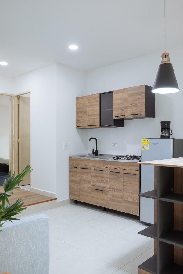 Appartement Apartamento Lleras à Medellín Extérieur photo